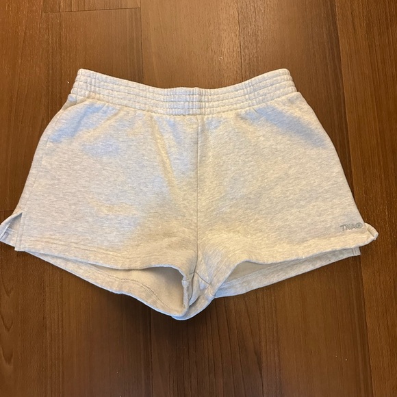 TNA Sweatfleece Cozy Fleece Perfect Fit Sweat Shorts - Picture 1 of 3